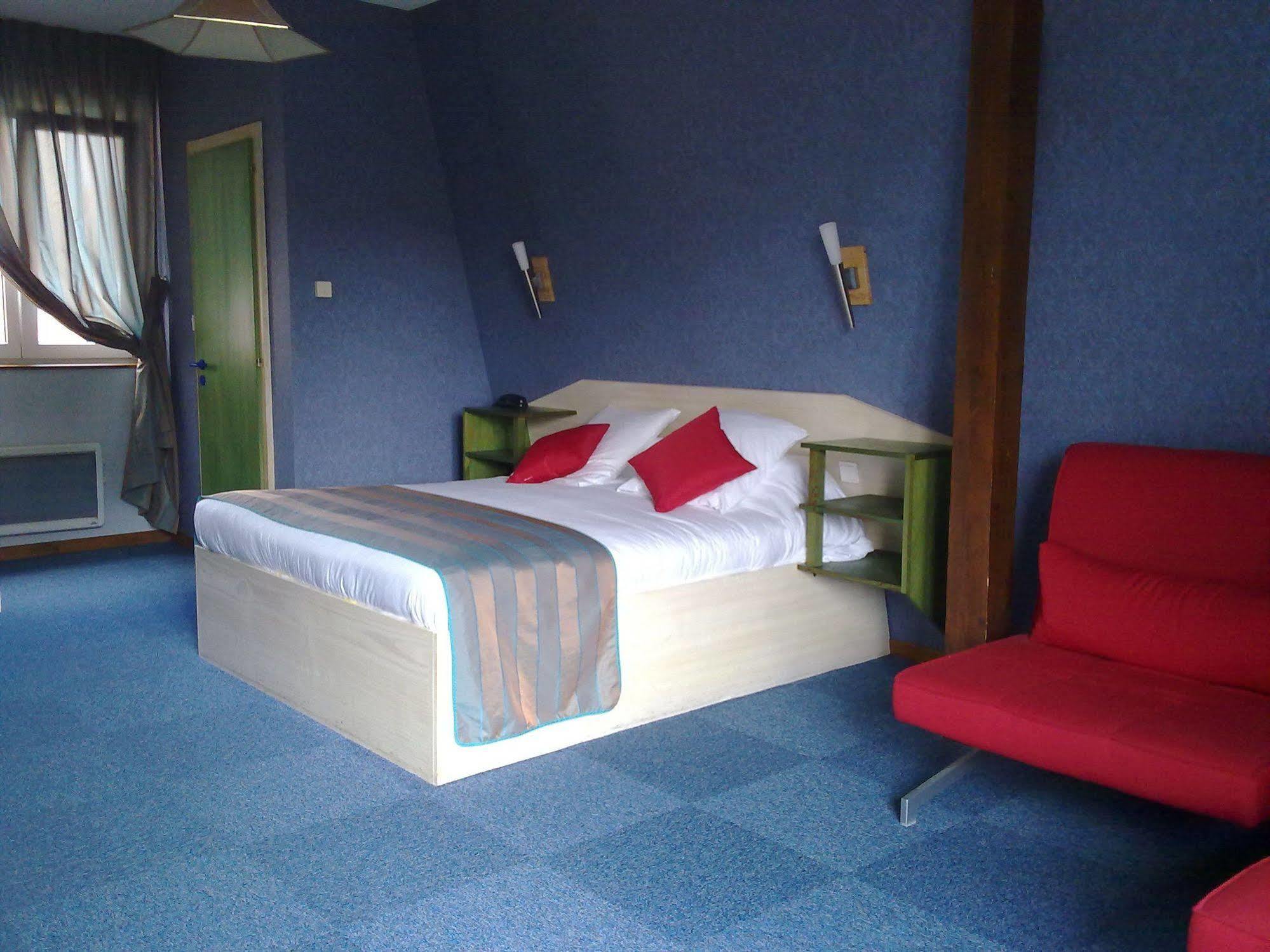 Hotel Cour Du Tonnelier Bouxwiller  Esterno foto