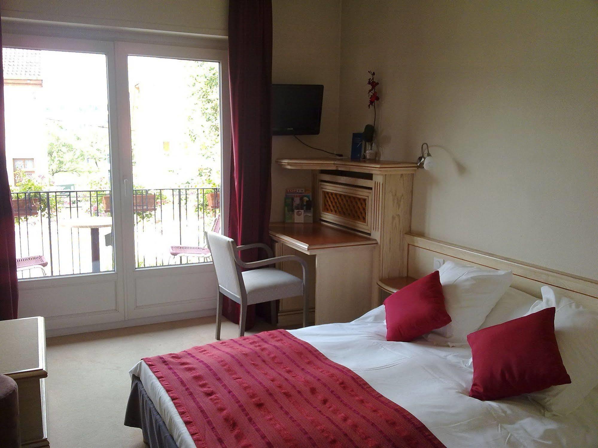 Hotel Cour Du Tonnelier Bouxwiller  Esterno foto